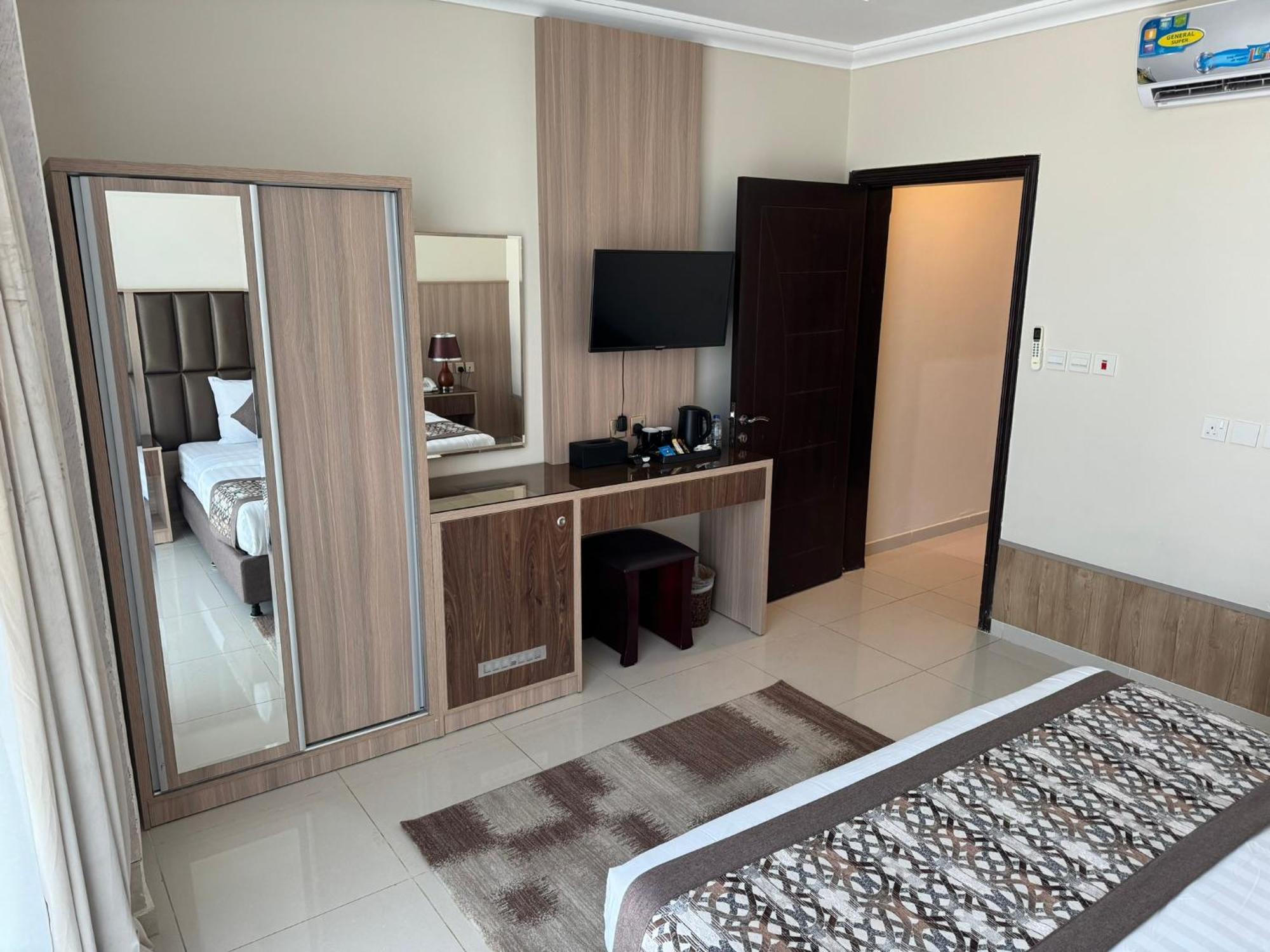 Primotel Suites As Salamah DDjeddah Extérieur photo