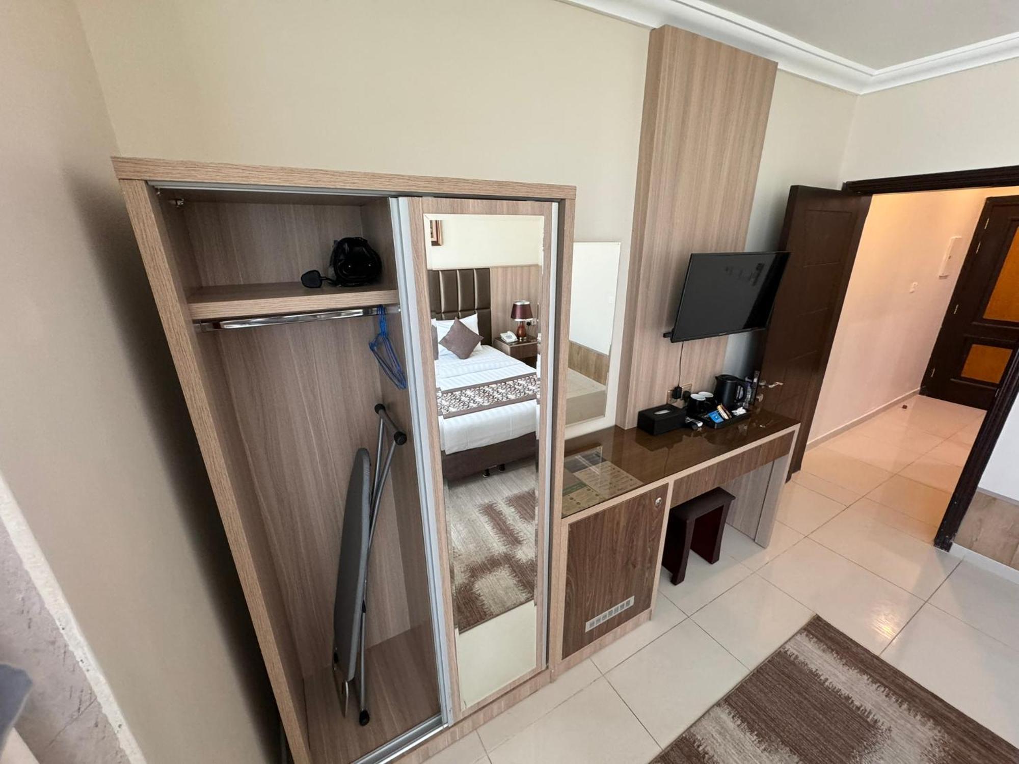 Primotel Suites As Salamah DDjeddah Extérieur photo